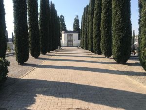 Cimiteri aperti dal 1° maggio